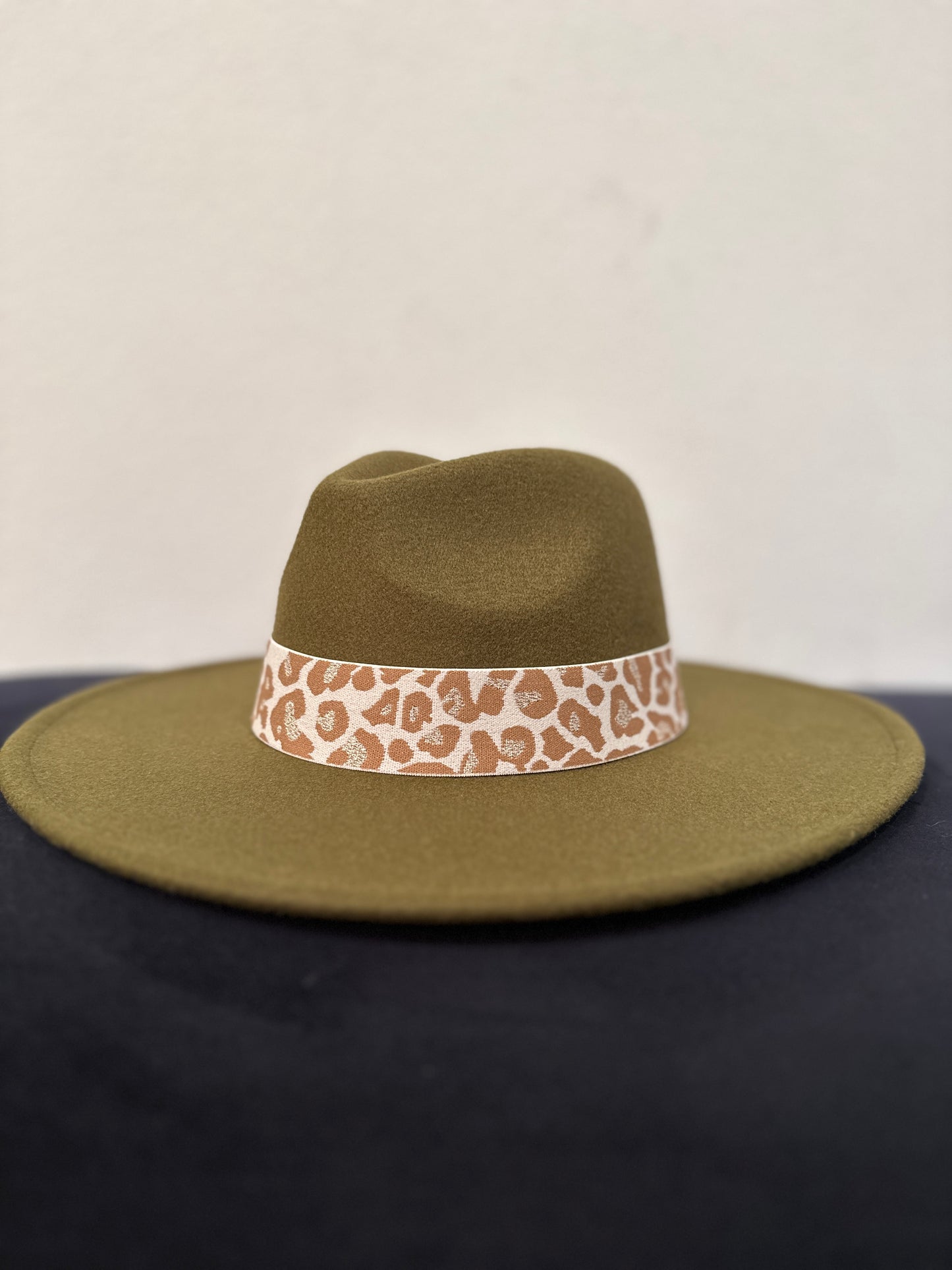 1.5” Tan Glitter Leopard Hat Band