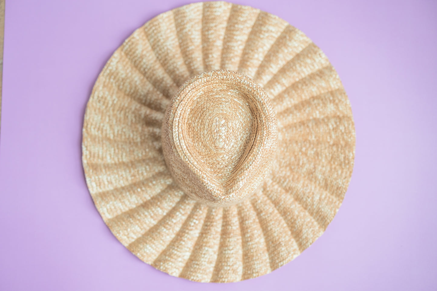 Palm Ruffle Hat
