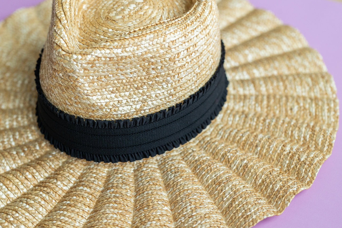 2” Black Striped Ruffle Band