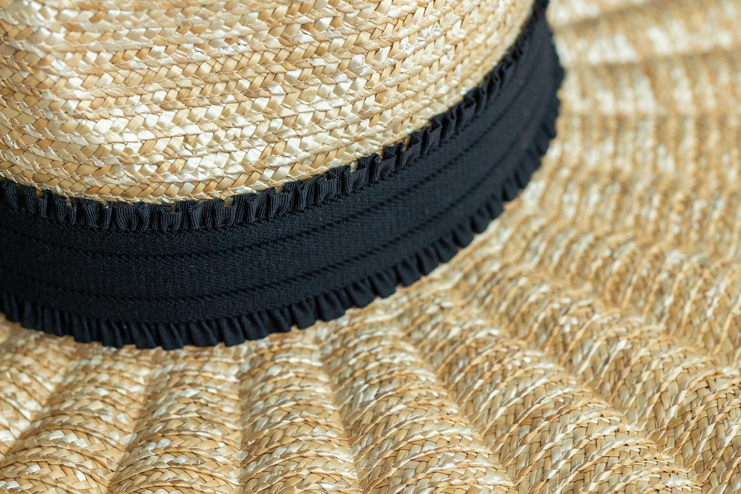 2” Black Striped Ruffle Band