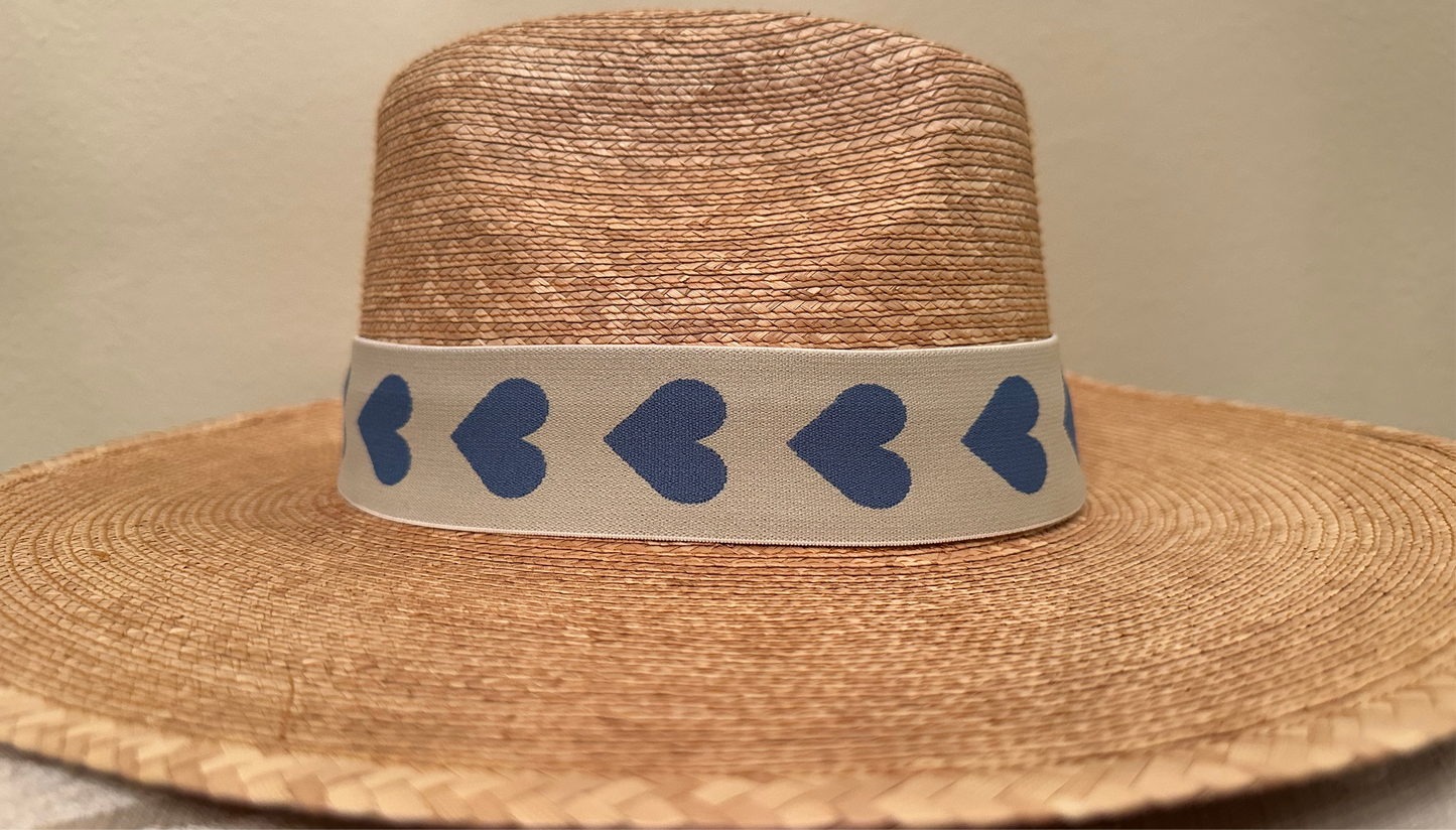 1.5” Reversible Blue/White Heart Band