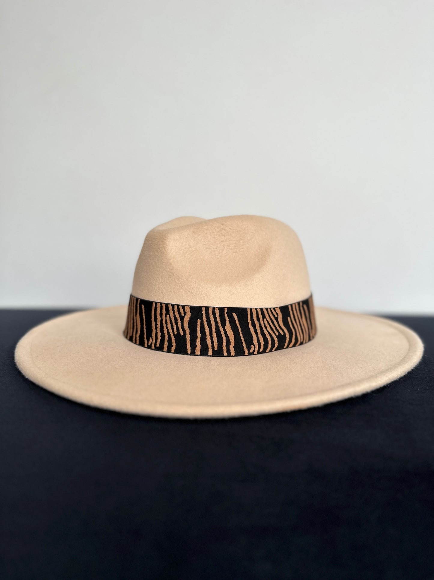 1.5” Reversible Black/Tan Tiger Hat Band