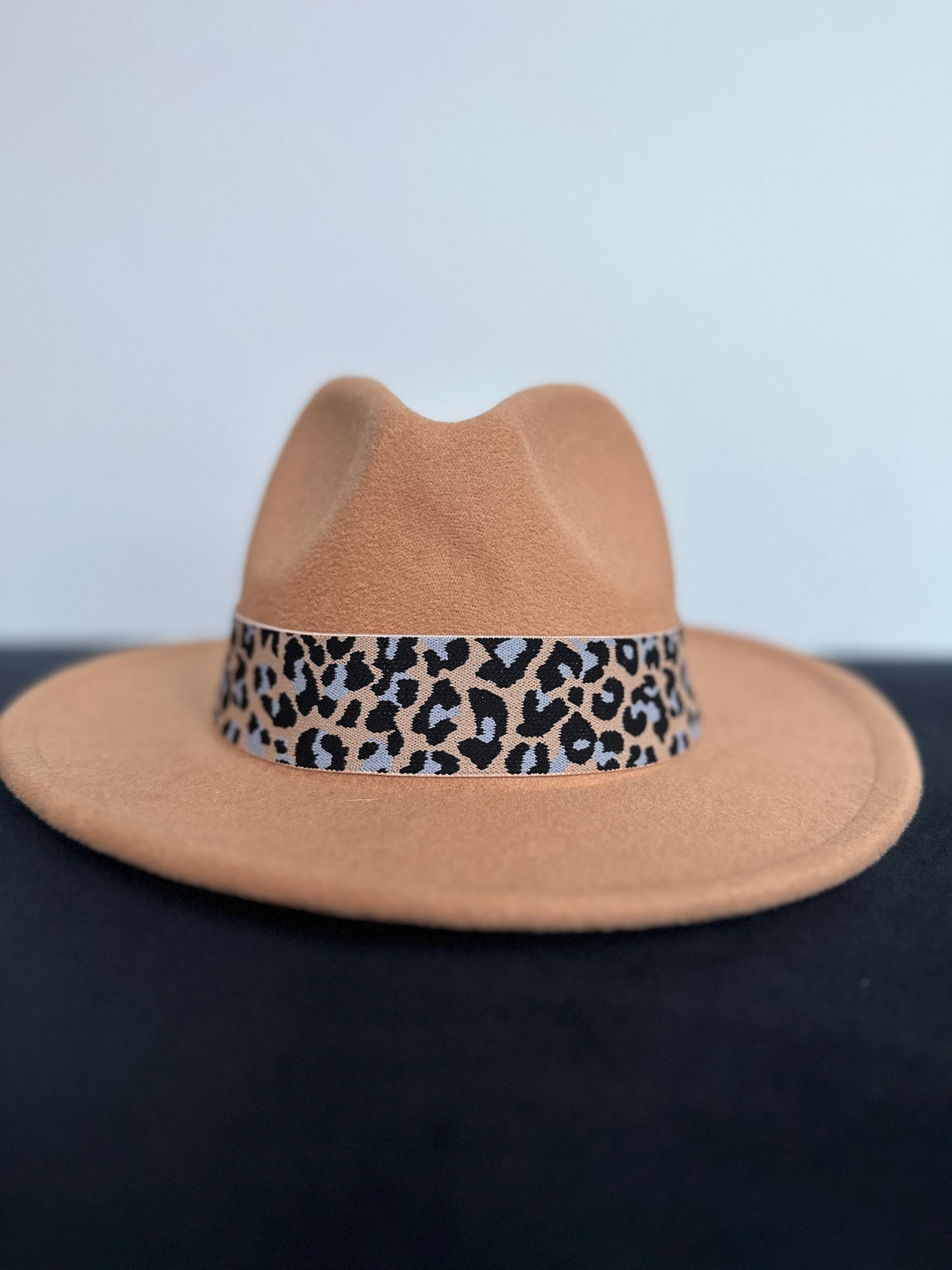 1.5” Gray Leopard Hat Band