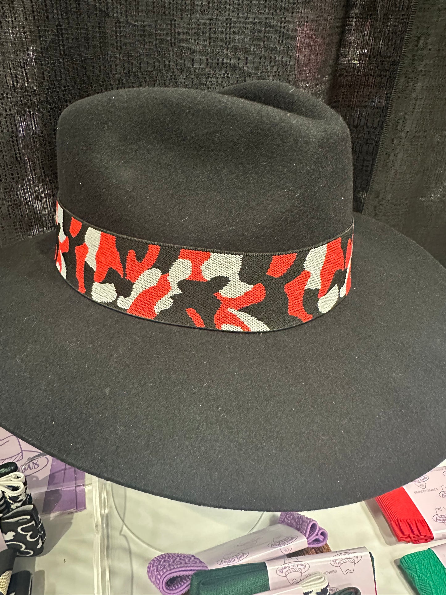 1.5” Red Camo Band